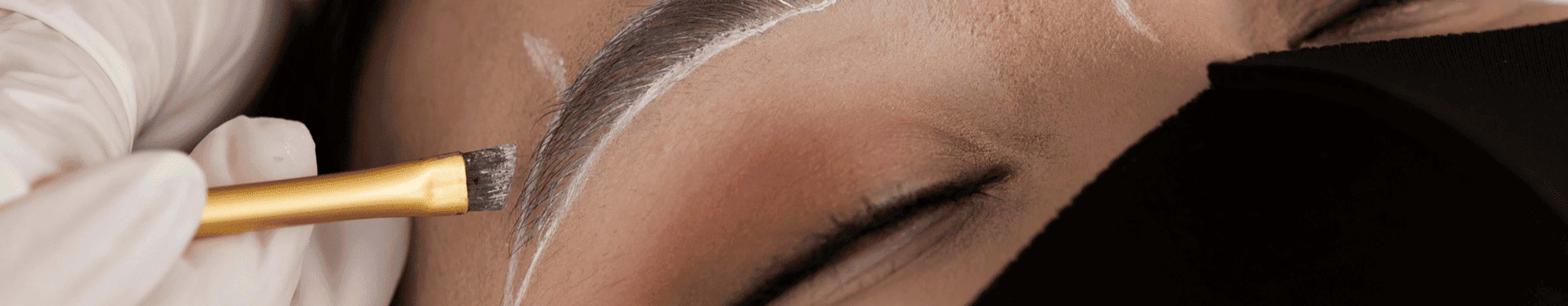 Tratamientos de microblading para cejas, resultados naturales y elegantes